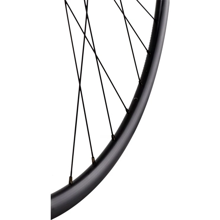 SON Delux | DT Swiss R470 Db - 28" Front Wheel With Hub Dynamo - Centerlock - 12x100mm - Image 4