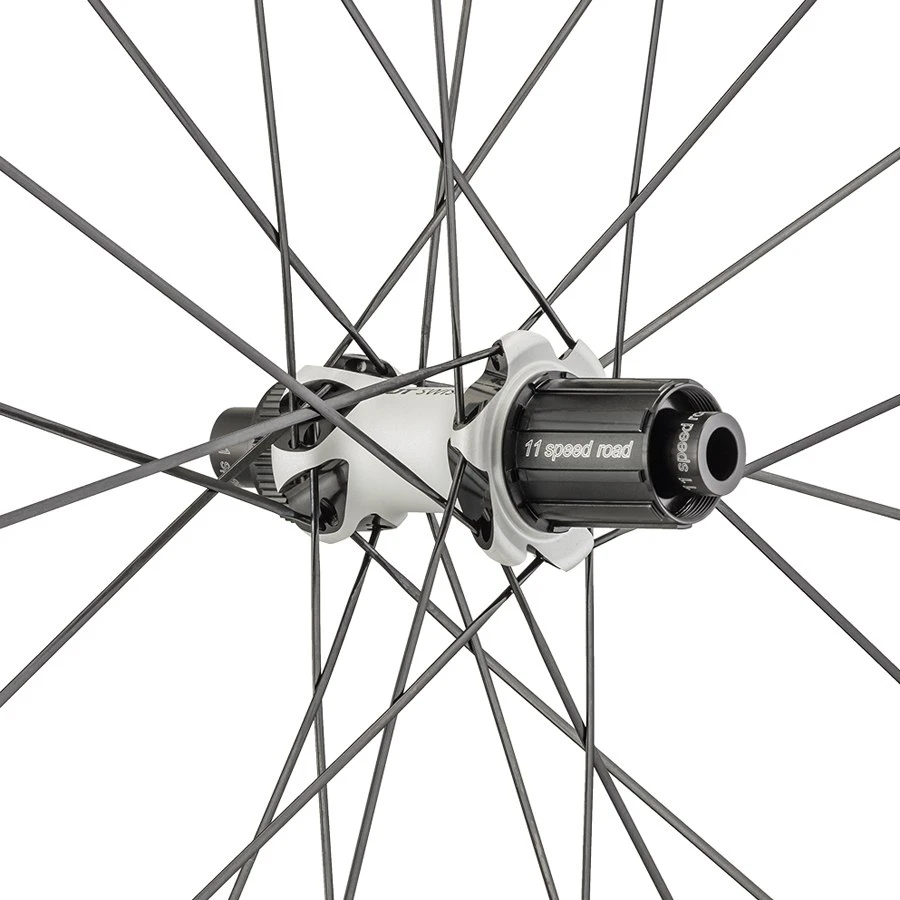 Dt-swiss DT Swiss GR 1600 SPLINE 25 Rear Wheel - 27.5" | Clincher | Centerlock - 12x142mm - Image 2