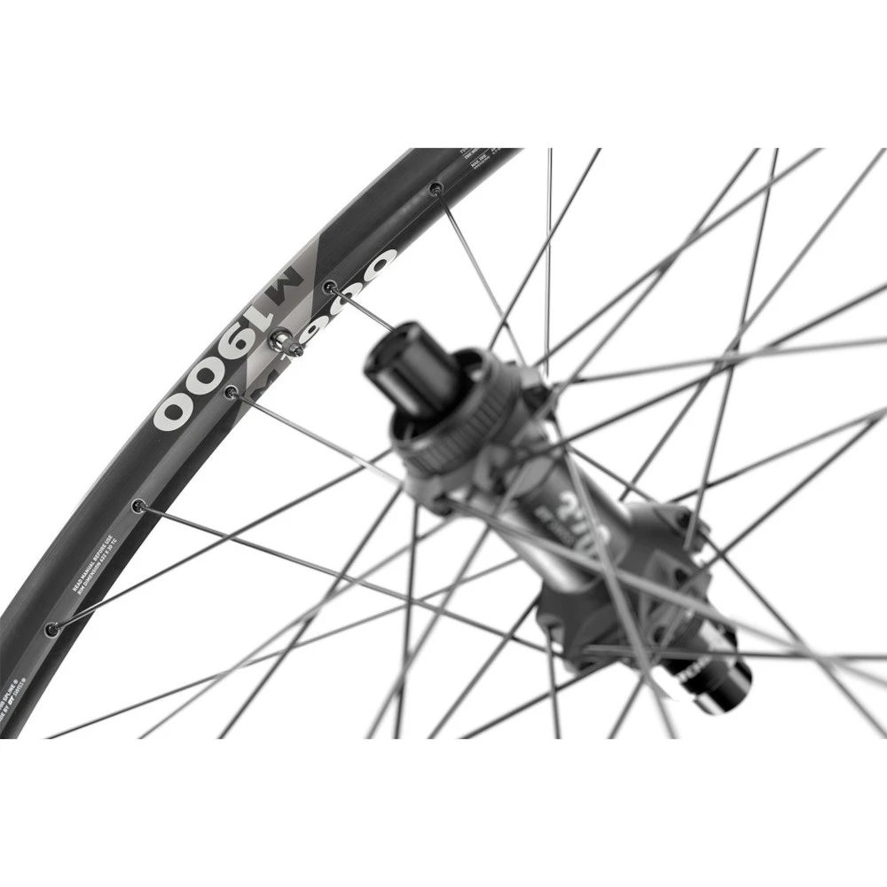 Dt-swiss DT Swiss M 1900 SPLINE Rear Wheel - 27.5" | 30mm | Clincher | Centerlock / 6-Bolt - 12x148mm Boost - Image 2