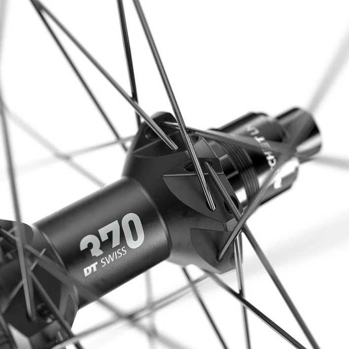 Dt-swiss DT Swiss M 1900 SPLINE Rear Wheel - 27.5" | 30mm | Clincher | Centerlock / 6-Bolt - 12x148mm Boost - Image 4