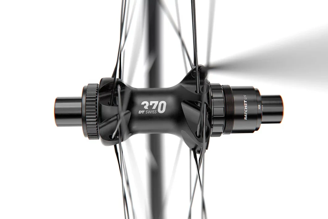 Dt-swiss DT Swiss P 1800 SPLINE 23 Achterwiel - 28" | Clincher | Centerlock - 12x142mm - 370 Ratchet - HG-L - Image 4